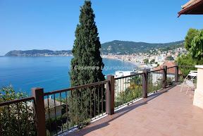 Villa in Alassio 300 m2