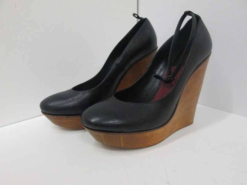 Chloe Wedges