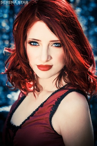 [red_and_blue_by_susancoffey-d4f0owc%255B3%255D.jpg]