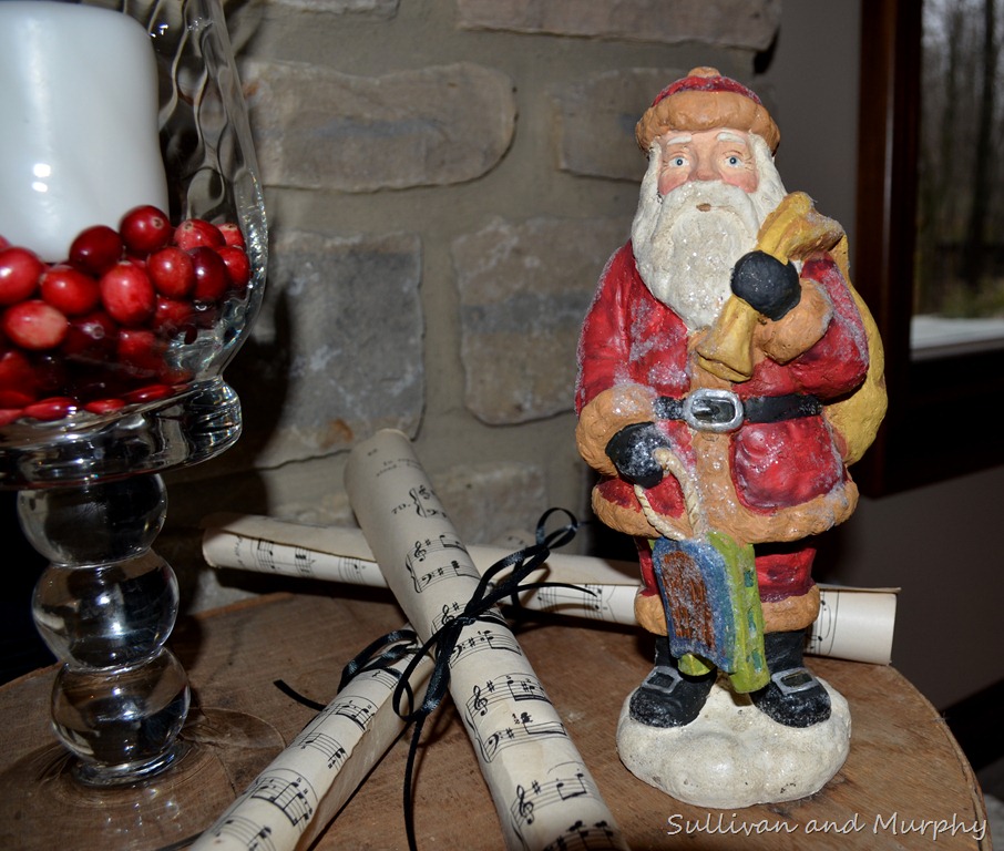 [santa%2520%252C%2520music%2520rolls%255B3%255D.jpg]