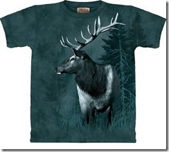 Elk_in_Field_T_Shirt_Nature_and_Animals
