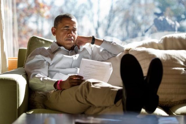[obama-checking-your-emails-10%255B2%255D.jpg]
