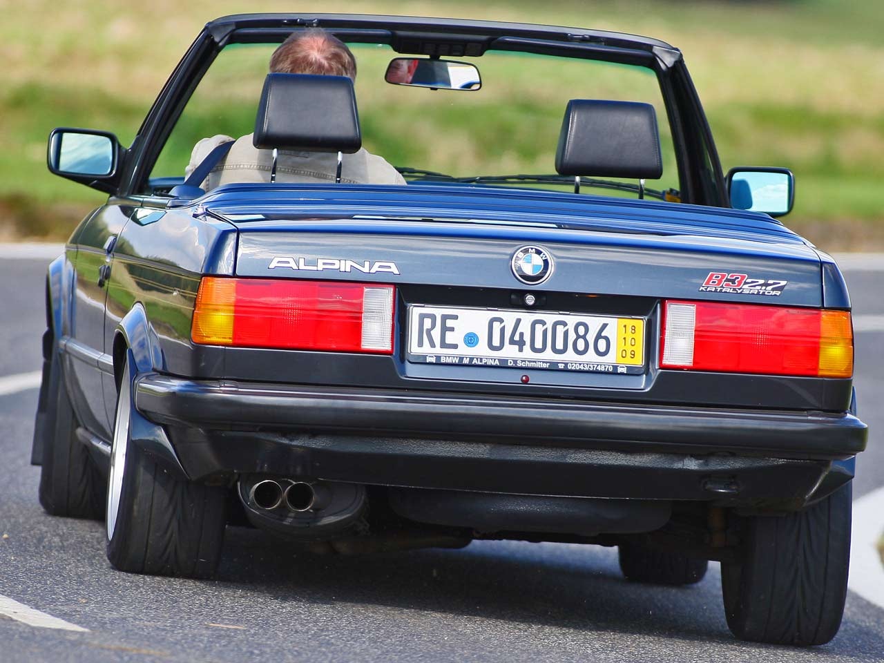 [BMW-E30-3-Series-Convertible-185.jpg]