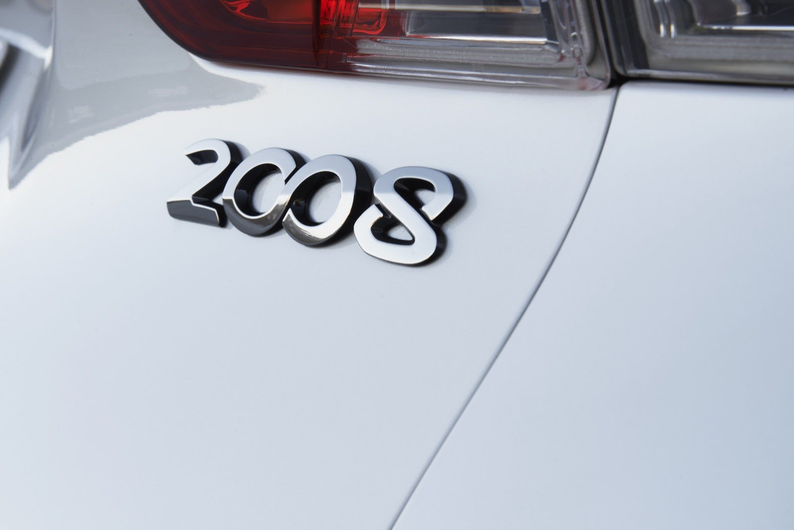 [Peugeot-2008-30%255B2%255D.jpg]