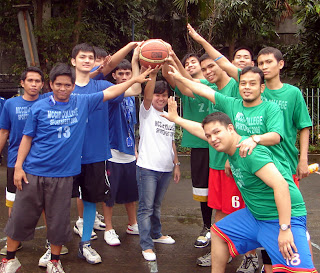 Basketball Ceremonial Toss Ma'am Dianne