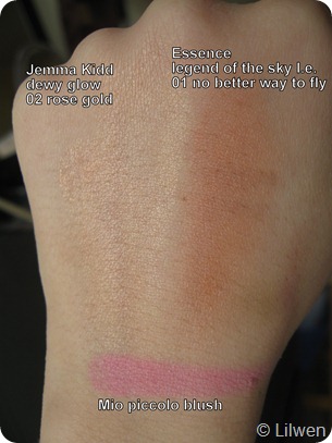 swatch blush