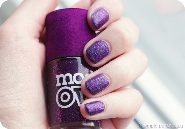 Models Own Amethyst Swatch