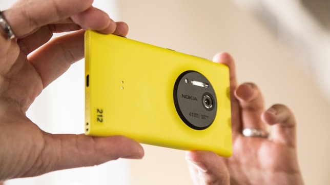 Nokia lumia 1020 thumb