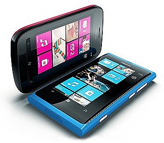 [Smartfony-Nokia-Lumia-800-i-Lumia-710-uze-v-rossii%255B5%255D.jpg]