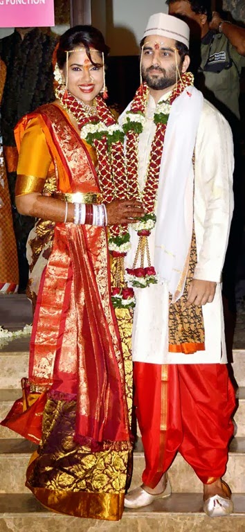 [sameera-reddy-akshai-varde-wedding-photos%255B5%255D.jpg]