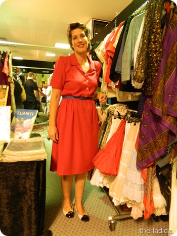 Love Vintage (2) Love Vintage (2)