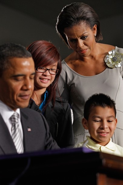 [tongue%2520and%2520brooch%255B4%255D.jpg]