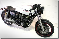 EB014-image2-900x600-YamahaXJR400-Ellaspede-Custom-Motorcycles-Honda-Suzuki-Ducati-Cafe-Racer