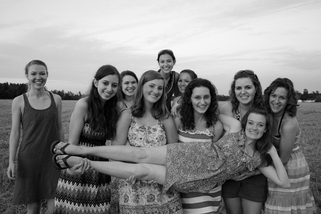 [biblestudygirlsswimparty%2520137%255B4%255D.jpg]