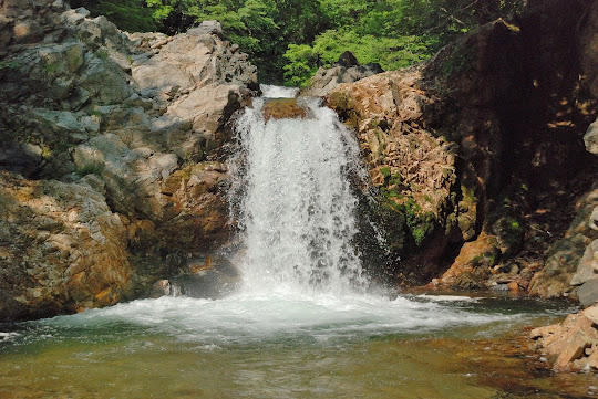 重箱の滝