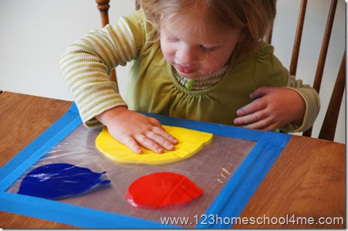 Mess Free Painting for Toddlers Mess Free Painting for Toddlers