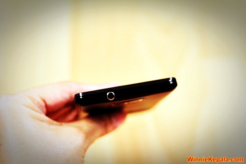 [2011-06-Samsung-Galaxy-S2-Review-027%255B2%255D.jpg]