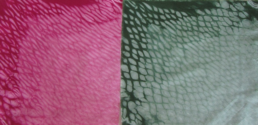 [suzieandkayhand%2520dye%2520shiborifirst%255B4%255D.jpg]