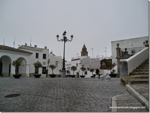 Medina Sidonia. Plaza de la Iglesia Mayor - P3010827