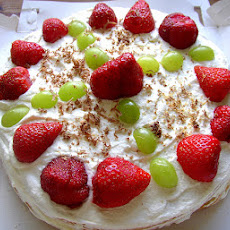 Strawberry-Meringue Torte