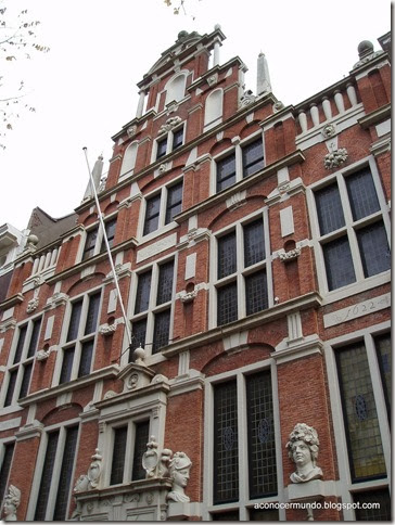 Amsterdam. Edificios - PB090645