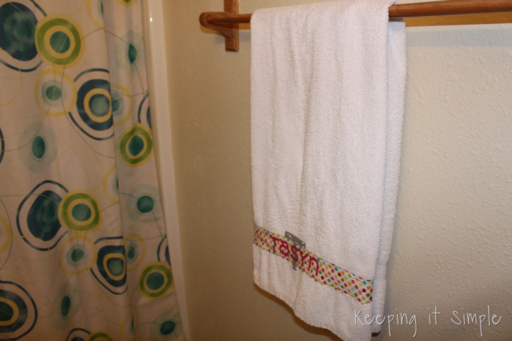 [personalized%2520towel%2520%25288%2529%255B1%255D.jpg]