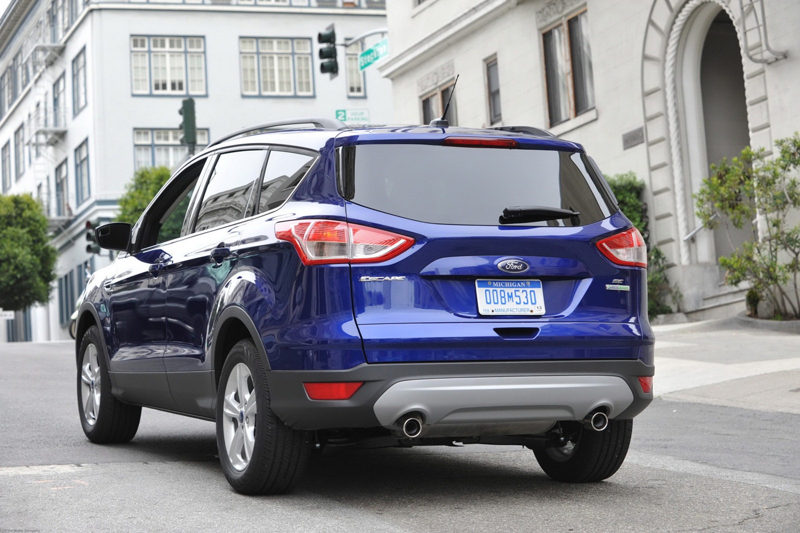 [2013-Ford-Escape-2%255B2%255D.jpg]