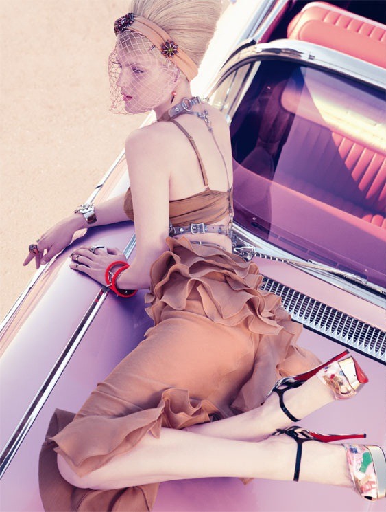 [Guinevere-Van-Seenus-by-Solve-Sundsb%255B25%255D.jpg]