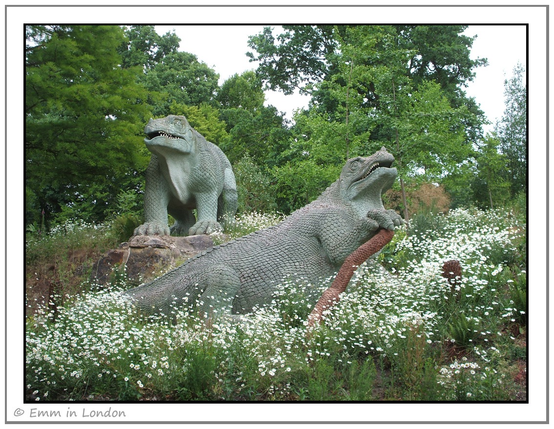 [Dinosaurs%2520in%2520Crystal%2520Palace%2520Park%255B3%255D.jpg]