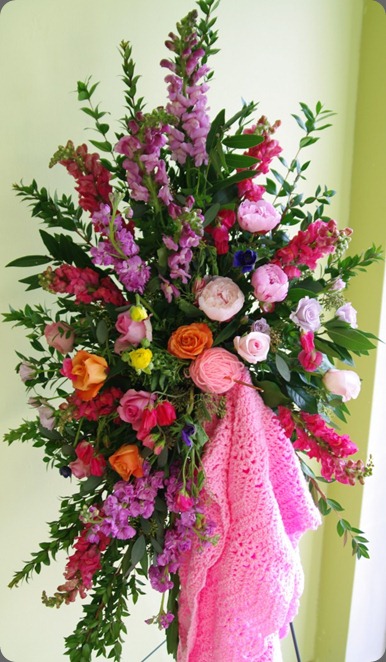funeral stand5-612x1024 ruby bloom fancy flowers funeral stand5-612x1024 ruby bloom fancy flowers