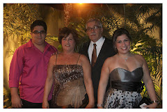 Fotos do evento Thabata e Sandro - Album de assinatura ao vivo - 03.09.11. Foto numero 22 da Social Click Fotografia Digital, do Rio de Janeiro, RJ, que faz fotos divertidas, fotos malucas, fotos com fantasias, fotos na hora, fotografia maluca, fotografia divertida com molduras personalizadas. fotos divertidas malucas foto maluca animadas animado rj rio de janeiro divertida fantasia animada fotografia eventos sociais casamentos fotografa fotografo no sites