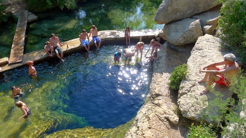 jacobs-well-9