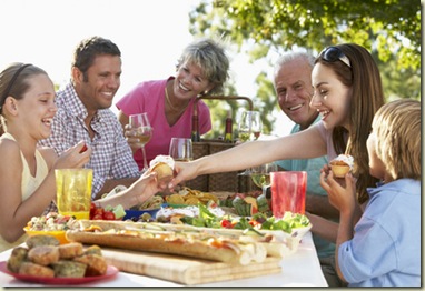 Family Dining Al Fresco