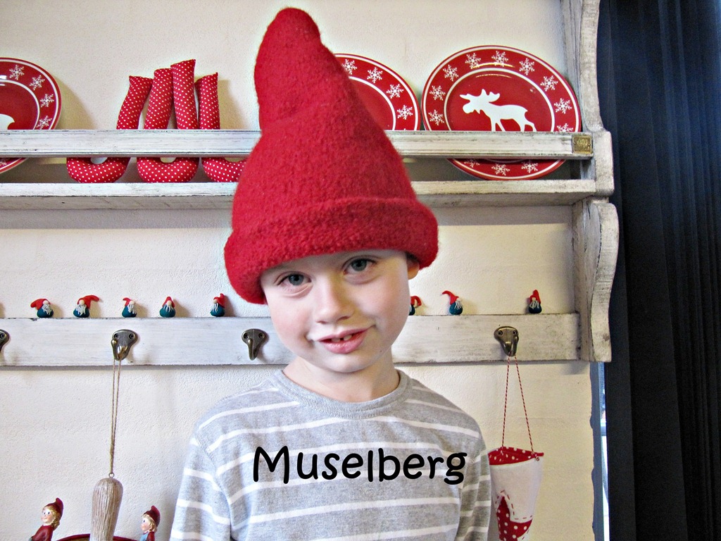 [mikkel%2520jul%25202011%25200041%255B3%255D.jpg]