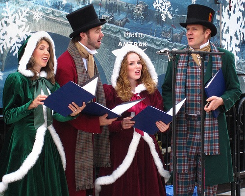 [carolers%255B2%255D.jpg]