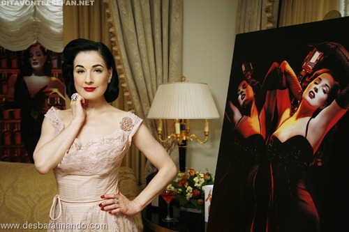 dita von teese linda sensual sexy sedutora desbaratinando (139) dita von teese linda sensual sexy sedutora desbaratinando (139)