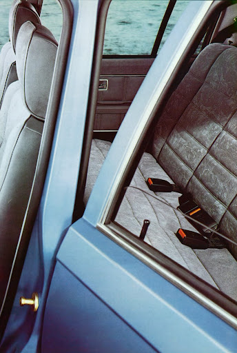 Opel_Kadett_1984 (7).jpg