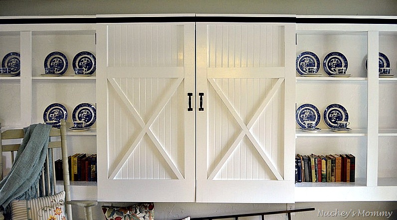 [front-view-barn-doors1%255B1%255D.jpg&description=Barn Door Cabinet')]