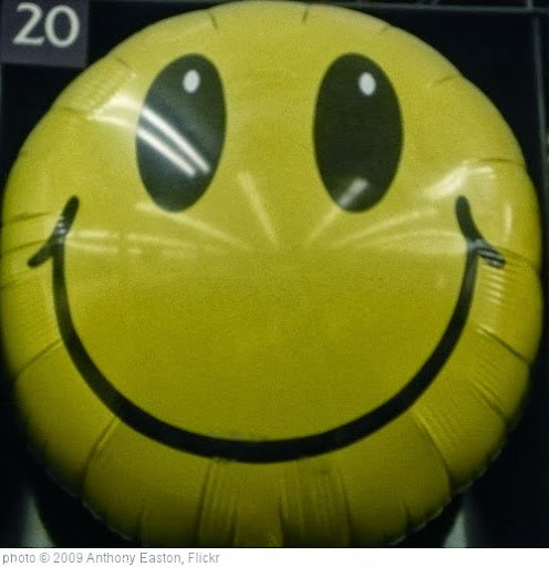 'Happy Face' photo (c) 2009, Anthony Easton - license: http://creativecommons.org/licenses/by/2.0/