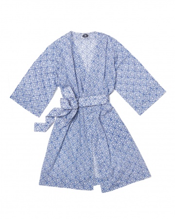 The Gooseberry Robe's Summer-weight cotton makes it the perfect morning layer or post-pool wrap.