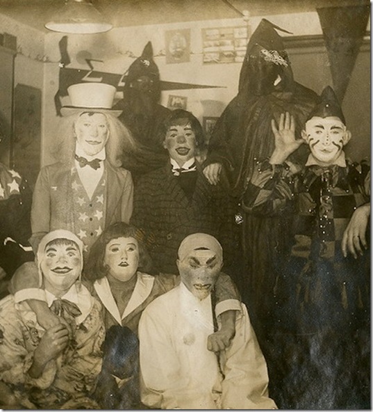 creepy-black-white-photos-29