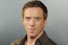Damian Lewis a Jaguar rövidfilmjében