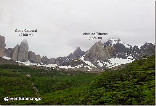 Parte ocidental do circo de montanhas do Vale Francês