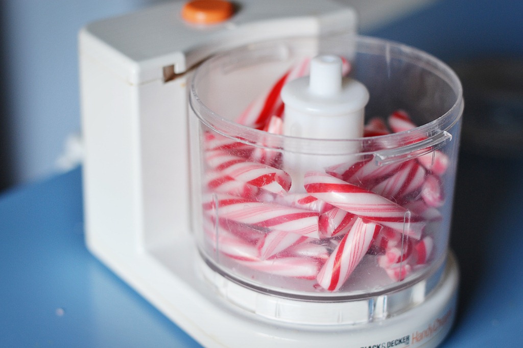 [candy-canes-food-processor5.jpg]