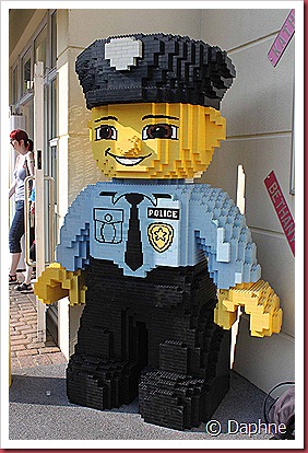 232 232