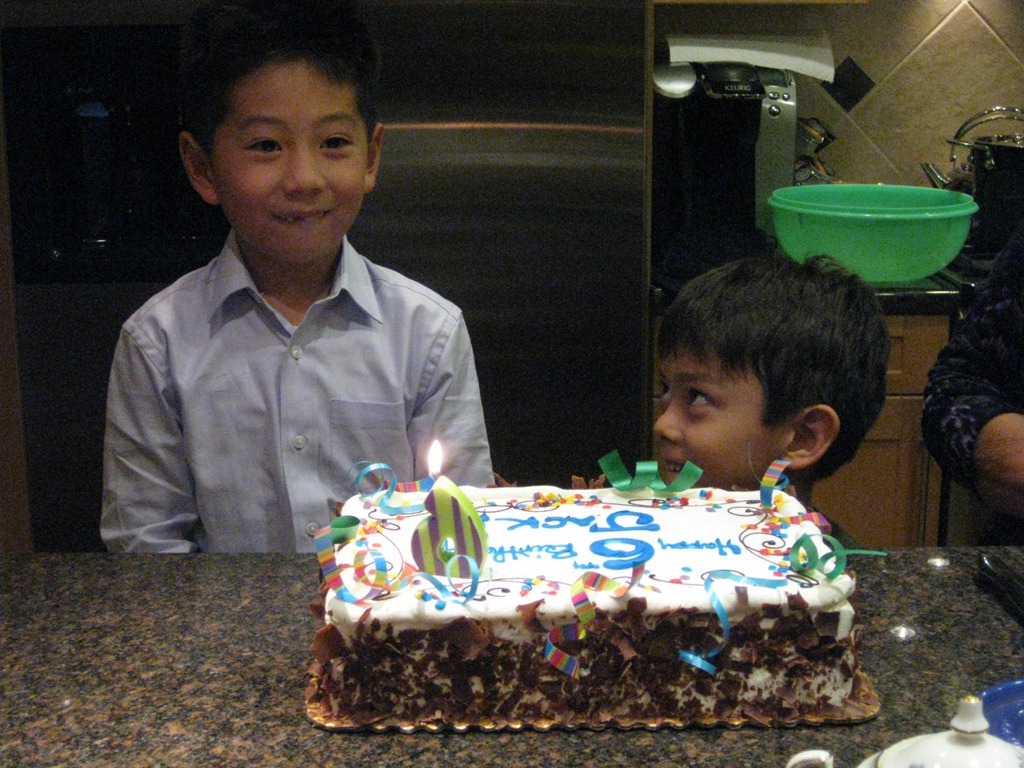 [thanksgiving_6_bday_cake3%255B3%255D.jpg]