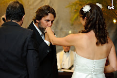 Fotos do evento Joana e Mauro. Foto numero 18 de Rogerio von Kruger, fotografo no Rio de Janeiro (RJ), que faz fotos de casamento, fotos de musica, fotos de shows e fotos de eventos. Rogerio von Kruger faz fotos digitais de casamento no Rio de Janeiro, RJ. fotos de casamento foto digital rio janeiro rj festa noiva noivas festas album casamentos digitais retrato fotografia penteado