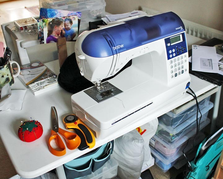 [Sewing%2520WOYWW%255B5%255D.jpg]