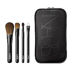 travelbrushnars