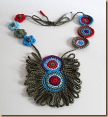 crochet necklace peruan